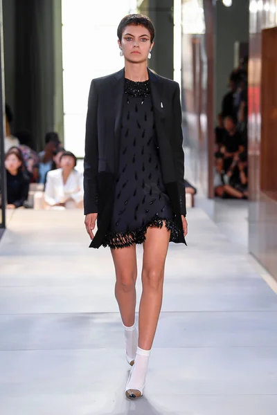 Look 91